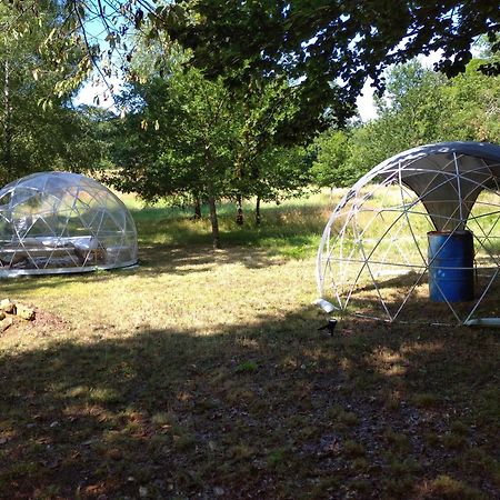 Voyage Spatio-Temporel Poussanges Eksteriør billede