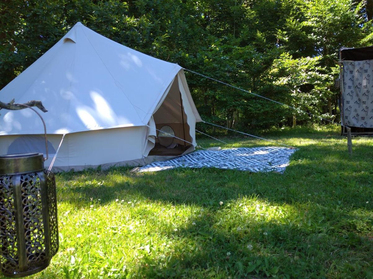 Voyage Spatio-Temporel Poussanges Eksteriør billede